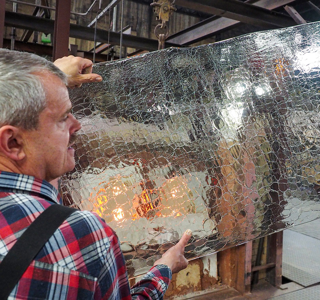 Crackled glass Lamberts Glass